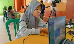 Syaratnya Bawa HP, Warga Kab. Madiun Aktivasi IKD dan Rekam E-KTP