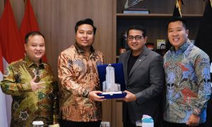 Menteri Ekraf Soroti Potensi Ekraf Tak Hanya Jadi Tuan Rumah tapi Go Global