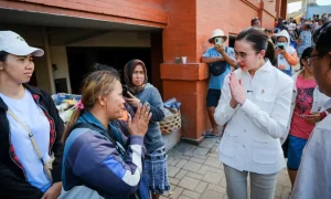 Menteri Pariwisata Dampingi Presiden Prabowo Tinjau Bali Pascabanjir